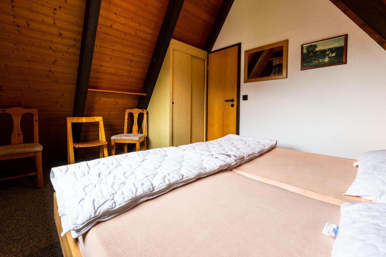 Ferienwohnpark Immenstaad Am Bodensee Nurdachhaus Typ 8 Ndt 099 Dış mekan fotoğraf